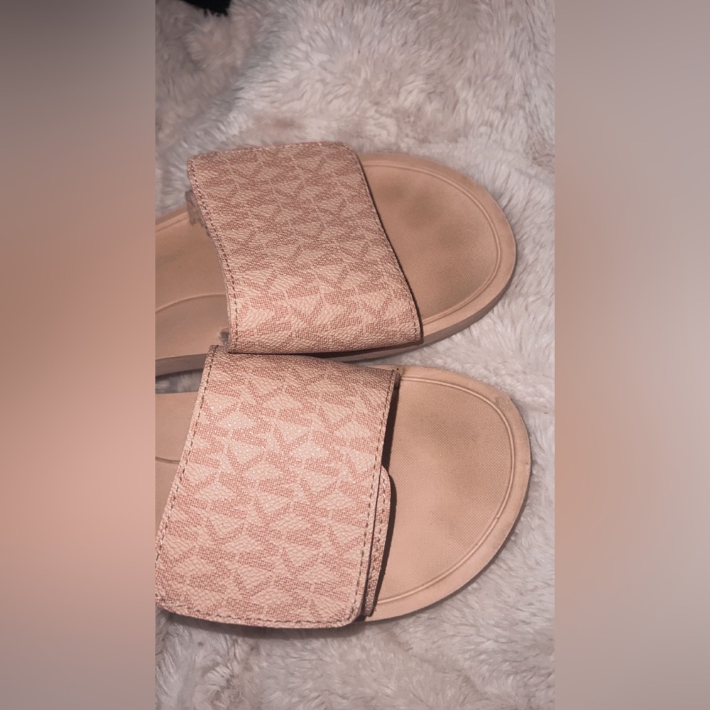 Michael Kors sandals - Picture 4 of 5